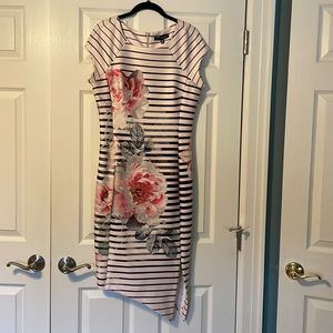 EUC SAKS FIXTH AVENUE SIZE M MIDI DRESS